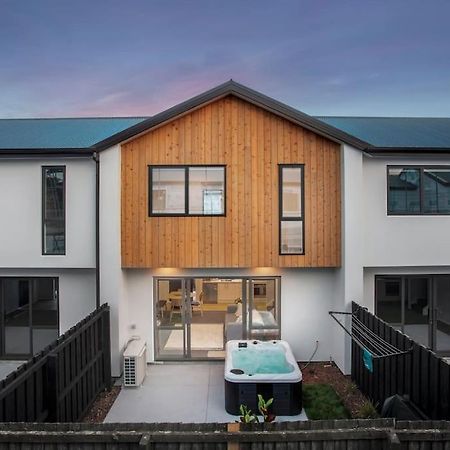 Stylish Townhouse With Hot Tub Apartman Christchurch Kültér fotó